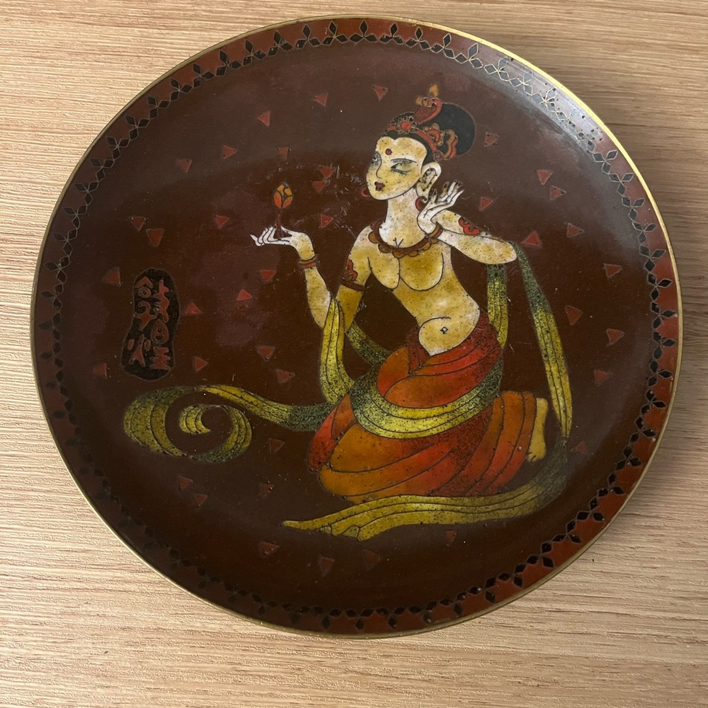 Japanese Cloisonne Enameled Hand Painted  Plate 7” Diameter